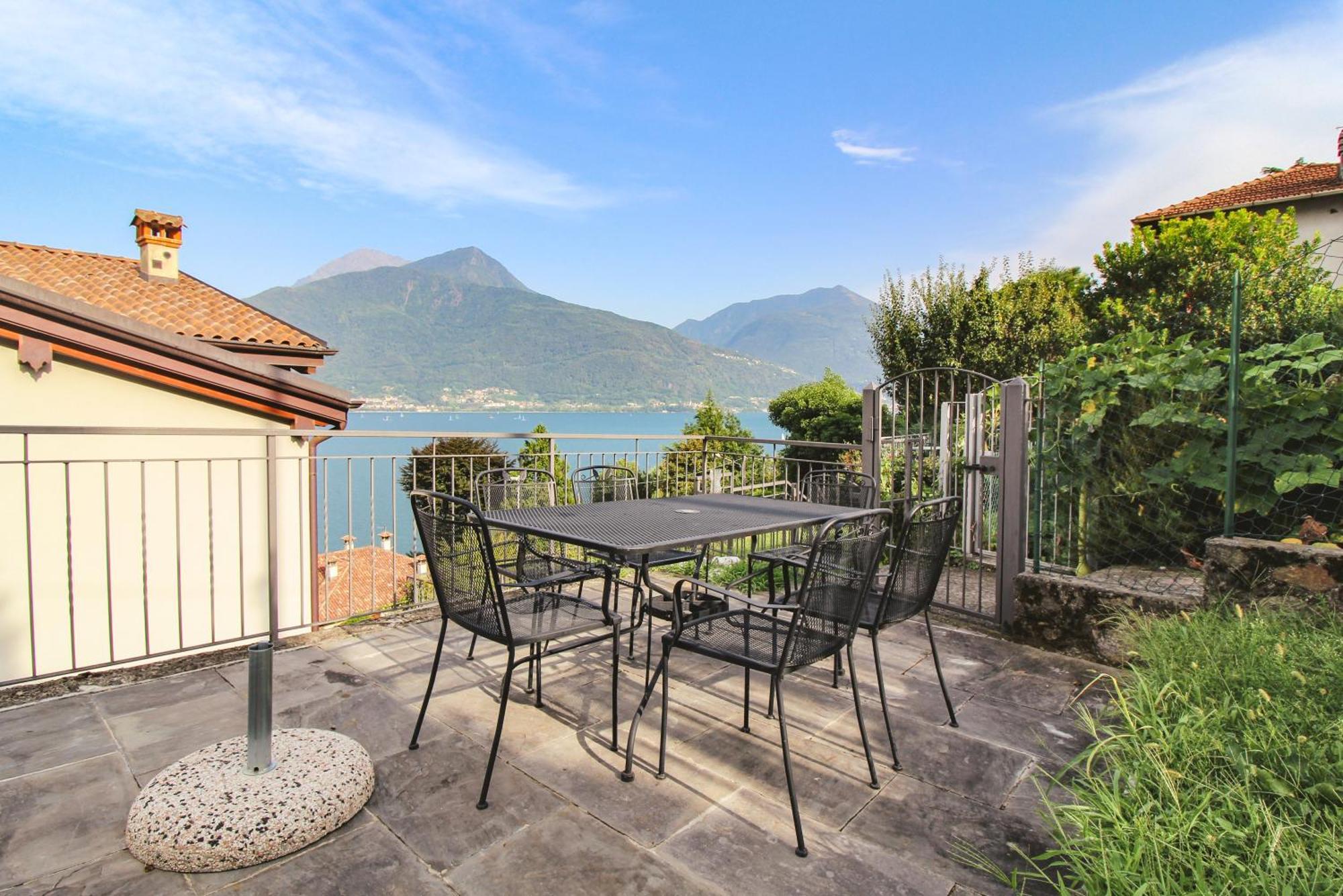 Appartamento Al Porto Pianello Del Lario Esterno foto