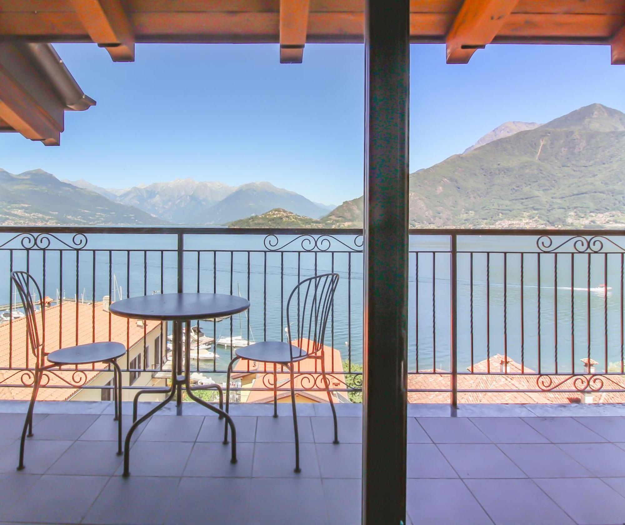 Appartamento Al Porto Pianello Del Lario Esterno foto